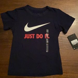 Brand new boys Nike t-shirt
